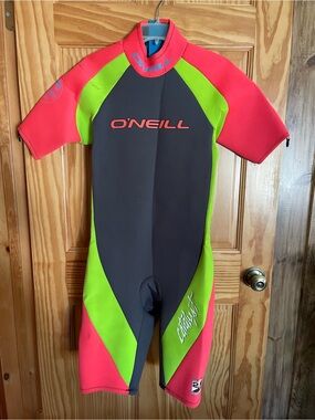 O'Neill Shorty Rashguard - Neon Orange , Lime & Charcoal juniors large
